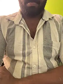 Handsomehunk 4U online show from 02.04.25