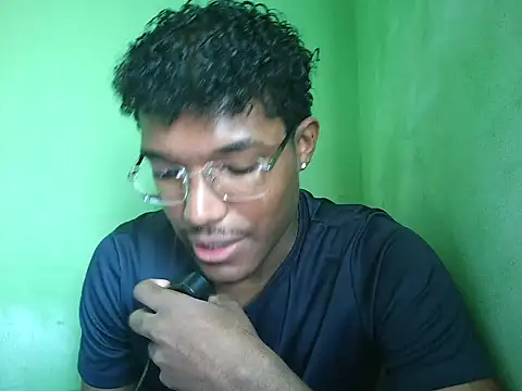 Oliveira2344 online show from 04.17.26