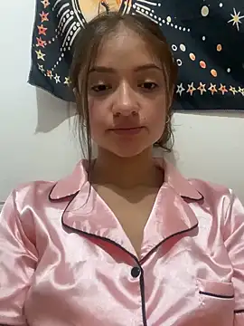 Alicia ALICIA online show from 02.06.25