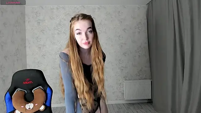 LissaCain online show from 12.03.24