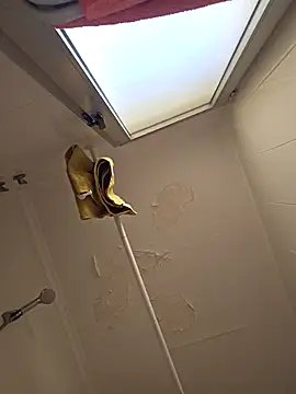 polla calientes47 online show from 09.12.25