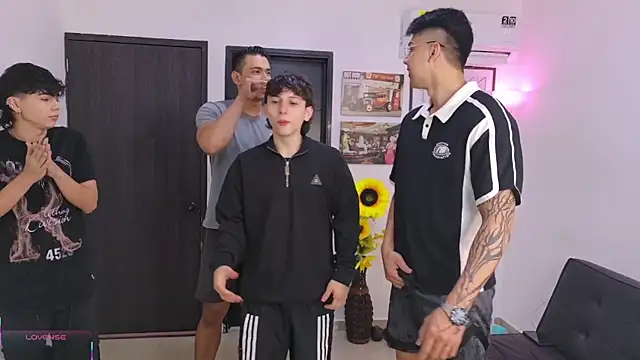 badguyss bisex online show from 04.23.26