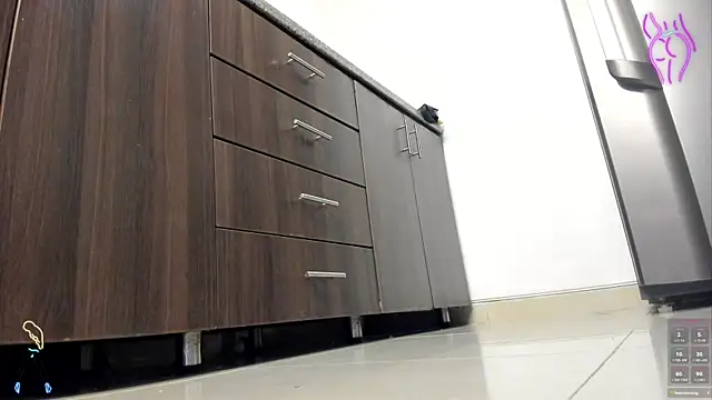 lulu 072 online show from 12.16.24