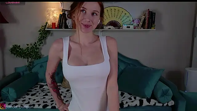 Neko Kimiko online show from 12.16.24