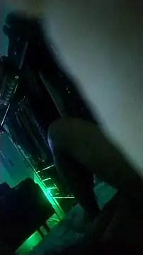 UncutToyBoy23cm online show from 09.15.25