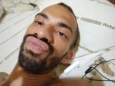 UncutToyBoy23cm online show from 01.19.26