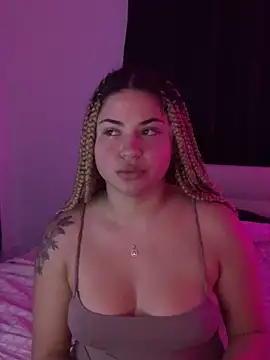 MelSaunders online show from 10.22.25