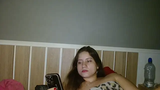 Snapshot of 520_Loirex_741 chatting on 03.18.25 520 Loirex 741 online show from 03.18.25