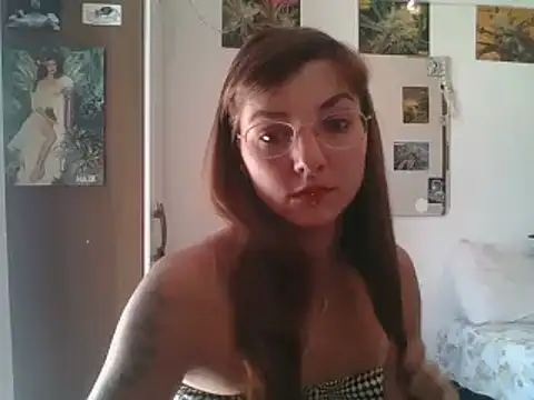 Snapshot of SweetyBabyDemon chatting on 01.14.25 SweetyBabyDemon online show from 01.14.25