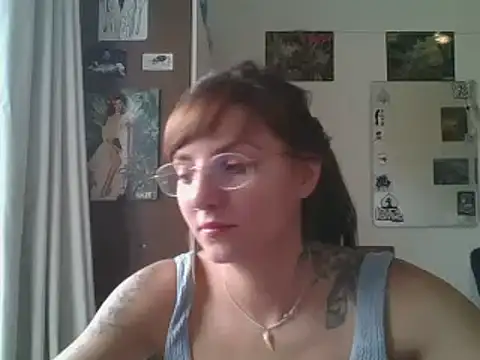 Snapshot of SweetyBabyDemon chatting on 01.28.25 SweetyBabyDemon online show from 01.28.25