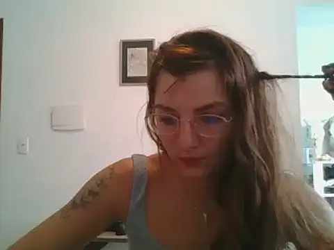 Snapshot of SweetyBabyDemon chatting on 01.29.25 SweetyBabyDemon online show from 01.29.25