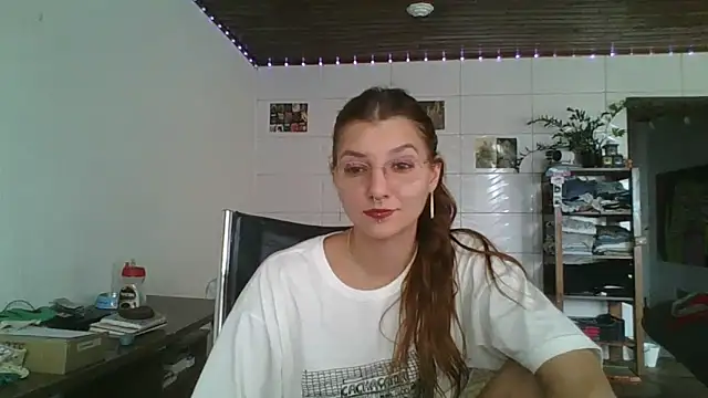 SweetyBabyDemon online show from 04.12.26