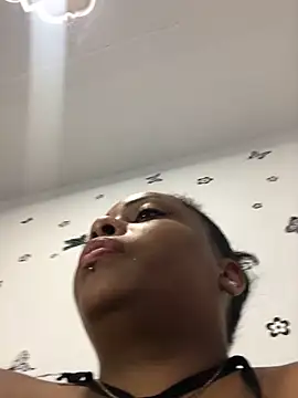 BrianaHazel online show from 12.19.25