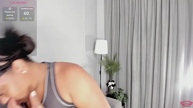 BrianaHazel online show from 04.07.26