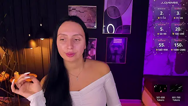 Snapshot of Christy_Calypso chatting on 12.16.24 Christy Calypso online show from 12.16.24