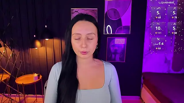 Snapshot of Christy_Calypso chatting on 12.23.24 Christy Calypso online show from 12.23.24