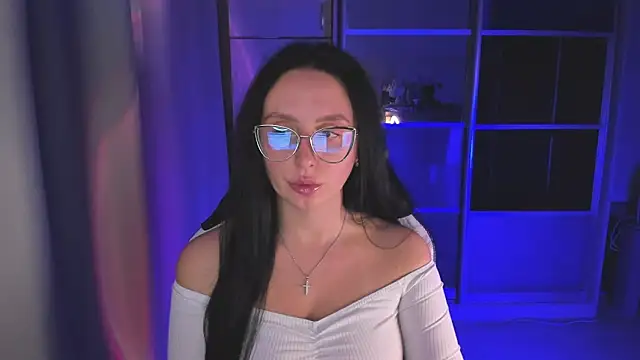 Snapshot of Christy_Calypso chatting on 10.07.25 Christy Calypso online show from 10.07.25