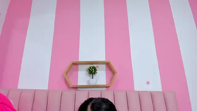 ISABELLA 020 online show from 02.12.26