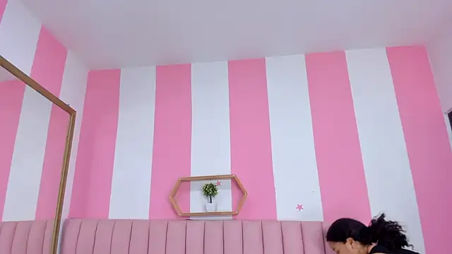 ISABELLA 020 online show from 02.23.26