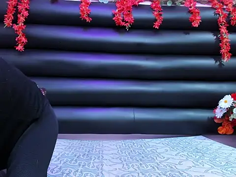 Snapshot of calipso_swet chatting on 09.25.25 calipso swet online show from 09.25.25