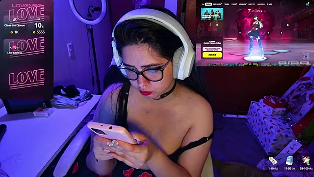 Vallolet Spencer online show from 12.09.24