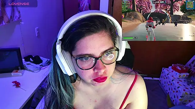 Vallolet Spencer online show from 12.10.24