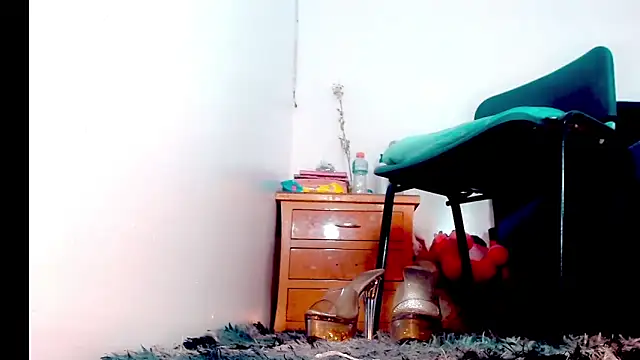  Riannagarcia  online show from 12.05.25