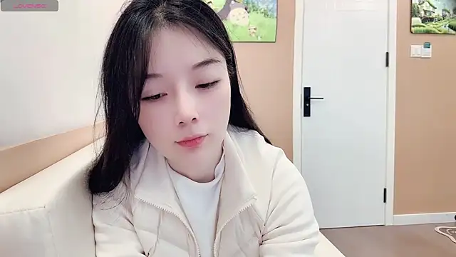 Snapshot of AKiKi711 chatting on 02.04.26 AKiKi711 online show from 02.04.26