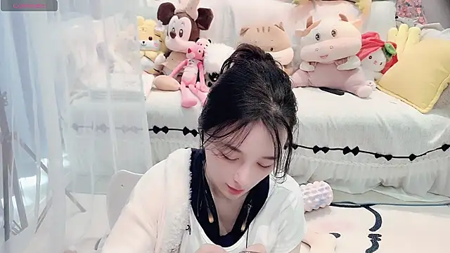 Snapshot of AKiKi711 chatting on 03.11.26 AKiKi711 online show from 03.11.26