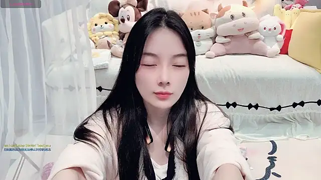 Snapshot of AKiKi711 chatting on 03.15.26 AKiKi711 online show from 03.15.26