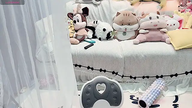 Snapshot of AKiKi711 chatting on 03.19.26 AKiKi711 online show from 03.19.26