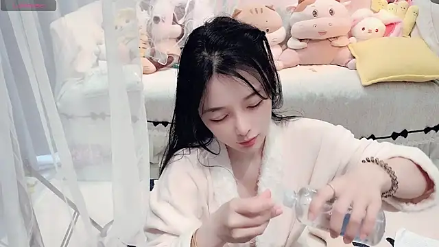 Snapshot of AKiKi711 chatting on 03.23.26 AKiKi711 online show from 03.23.26