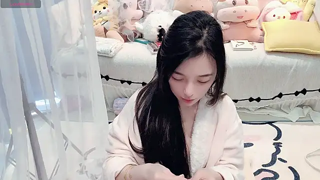 Snapshot of AKiKi711 chatting on 03.25.26 AKiKi711 online show from 03.25.26