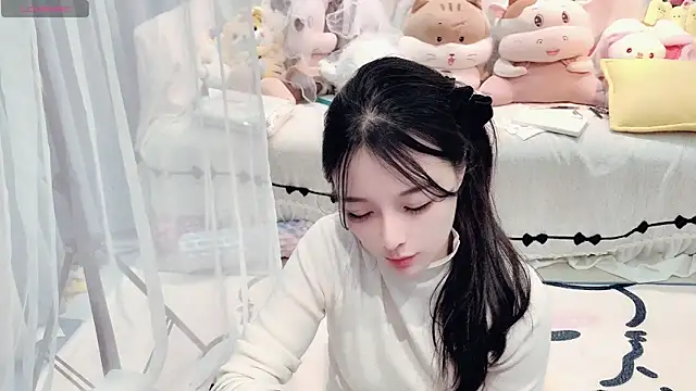 Snapshot of AKiKi711 chatting on 03.28.26 AKiKi711 online show from 03.28.26