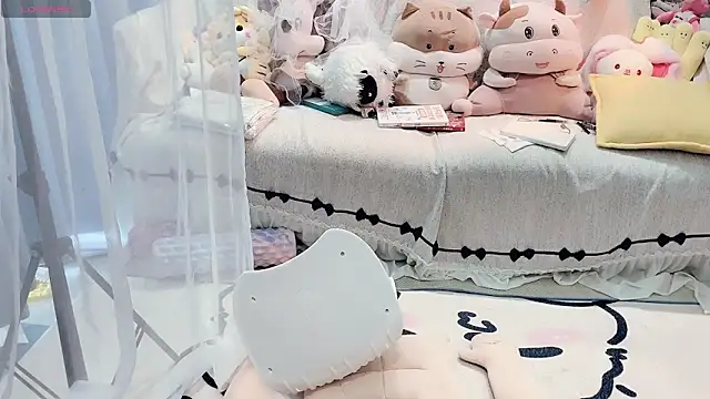 Snapshot of AKiKi711 chatting on 03.29.26 AKiKi711 online show from 03.29.26