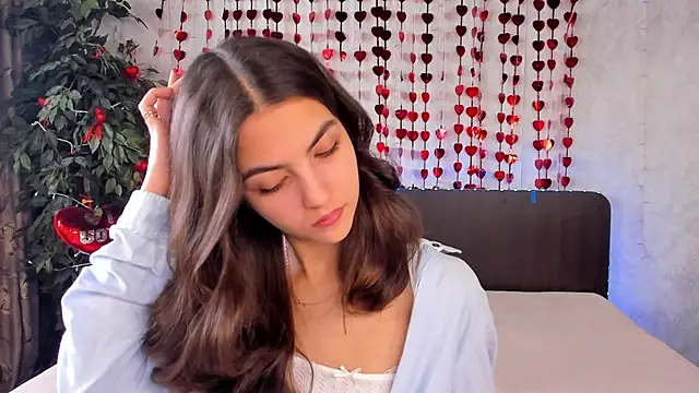 Milana Crystal  online show from 02.16.25