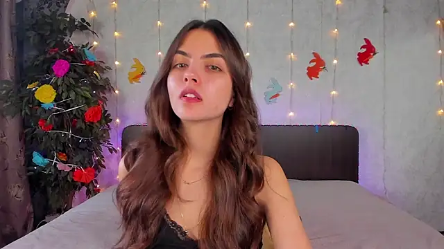 Milana Crystal  online show from 04.08.26