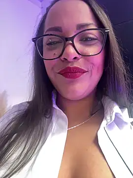 Danna Ramiirez online show from 04.18.26