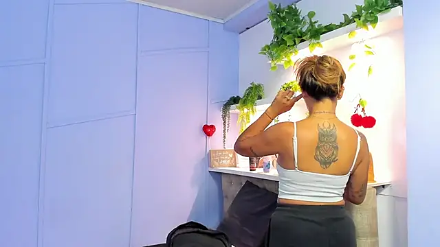 Georgina-coule online show from 03.12.25