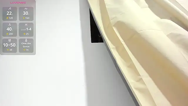 Snapshot of Kylie2211 chatting on 02.27.26 Kylie2211 online show from 02.27.26