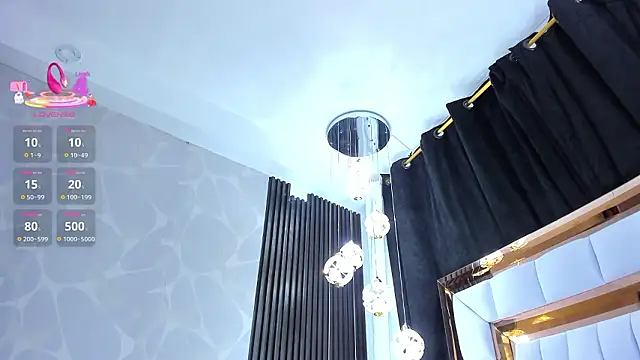 SarayRoyse online show from 02.22.26