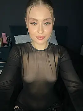 Snapshot of Sweet__Milly chatting on 02.26.25 Sweet Milly online show from 02.26.25