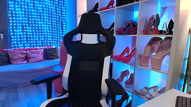 MariellaSun  online show from 03.11.25