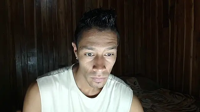 Snapshot of DEMARCOUS_NM chatting on 04.05.26 DEMARCOUS NM online show from 04.05.26