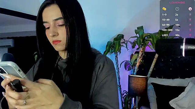 devlin violett online show from 01.04.25