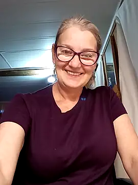 irinamaux online show from 10.11.25