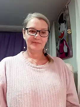 irinamaux online show from 02.27.26