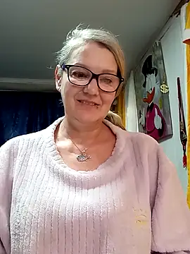 irinamaux online show from 04.03.26