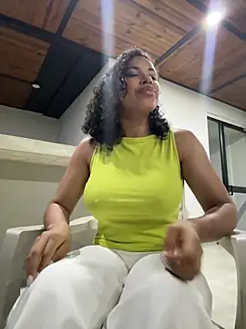 Brunettexio online show from 12.23.24