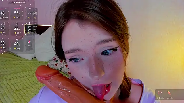 Snapshot of lexxxxxxi chatting on 01.17.26 lexxxxxxi online show from 01.17.26